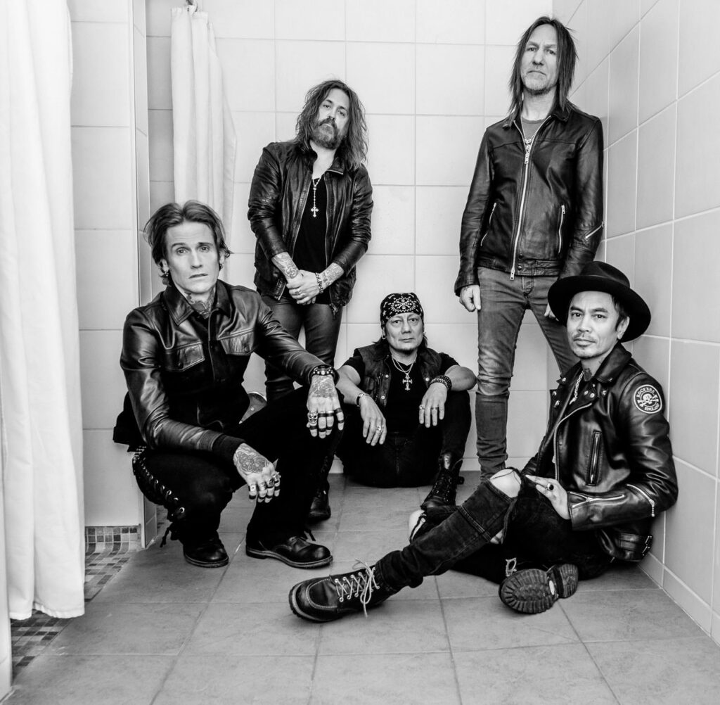 ALBUM REVIEW ~ BUCKCHERRY ~ ‘HELLBOUND’