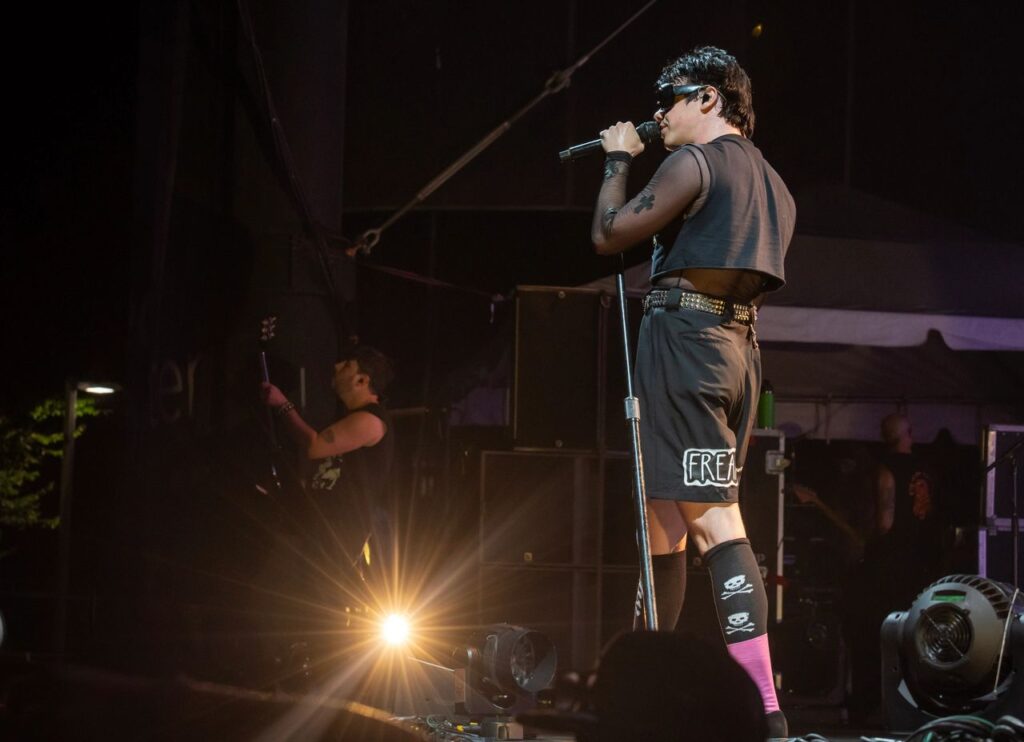 BRITISH ROCKER YUNGBLUD ENERGIZES RALEIGH, NC CROWD