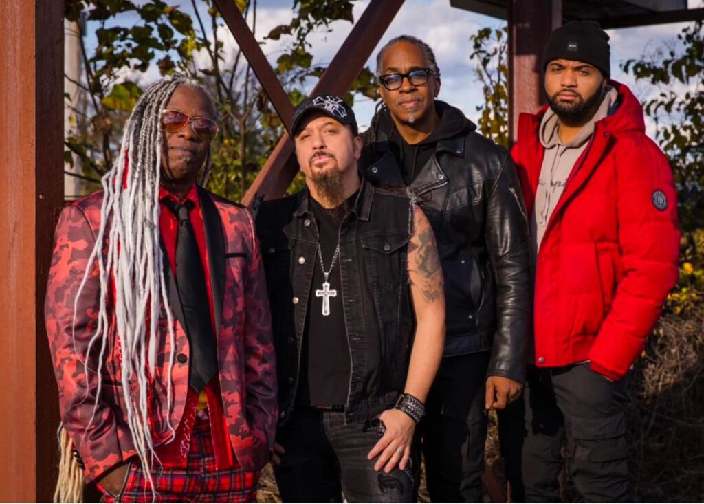 SONIC UNIVERSE (FEAT. COREY GLOVER OF LIVING COLOUR) DROP NEW VID