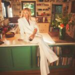 KATE HUDSON’S DEBUT ALBUM OUT MAY 17 AND NEW SONG OUT TODAY