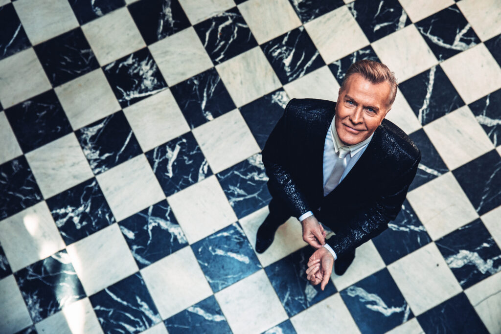 ABC RETURN TO AMERICA FOR CO-HEADLINING TOUR WITH HOWARD JONES NEXT MONTH; NEW AUTOBIOGRAPHY FROM ABC’S MARTIN FRY “A LEXICON OF LIFE” OUT NOW