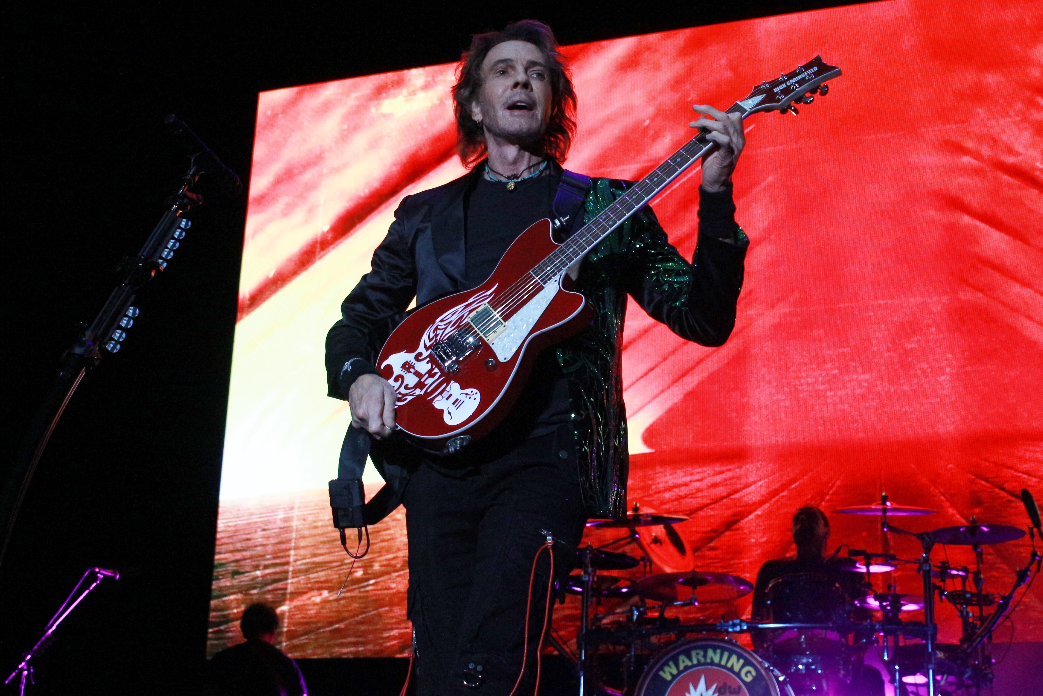 Rick Springfield Proves Age Is Just A Number On His I Want The 80s Tour Stop In Raleigh, NC