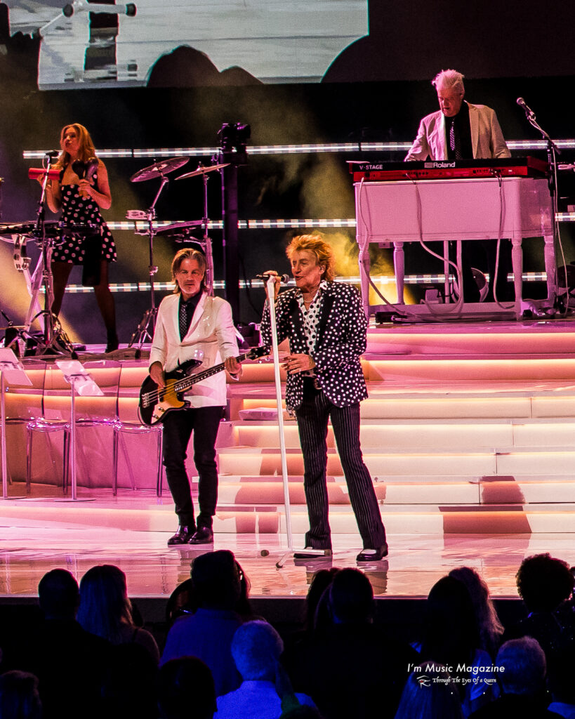 Rod Stewart Rocks The Hard Rock Live in Hollywood, Florida