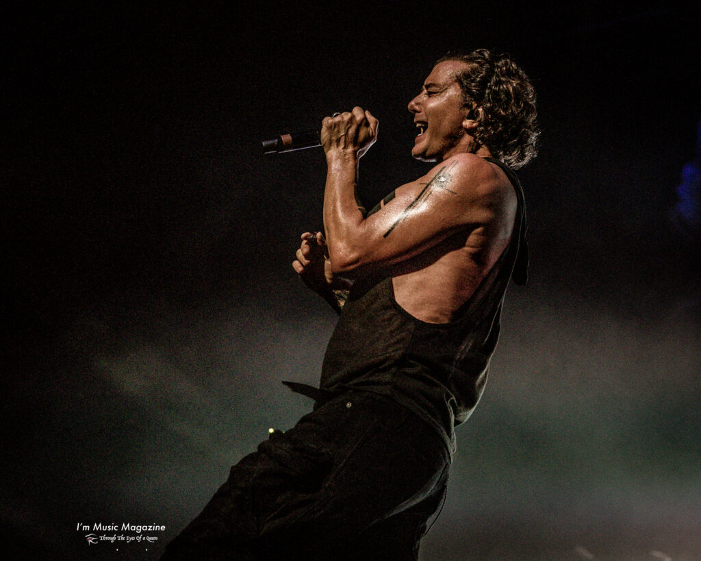 Bush, Mammoth and James and the Cold Gun Rock The Hard Rock Live in Hollywood, FL