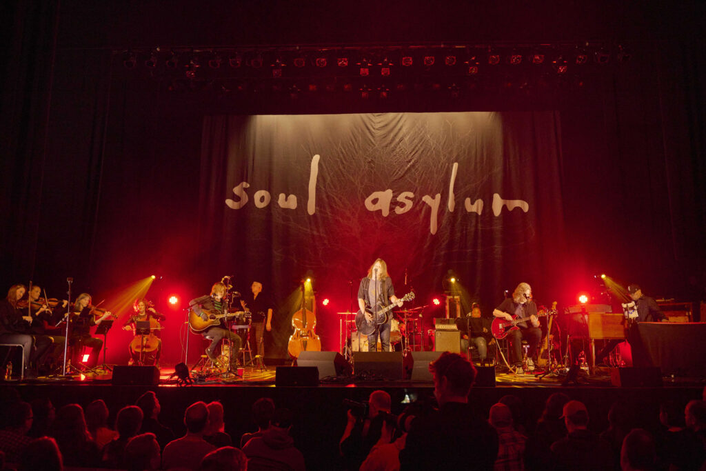 Soul Asylum Announce Worldwide Tour + / New Live Recording of Longtime Favorite “What Will Become of Me”